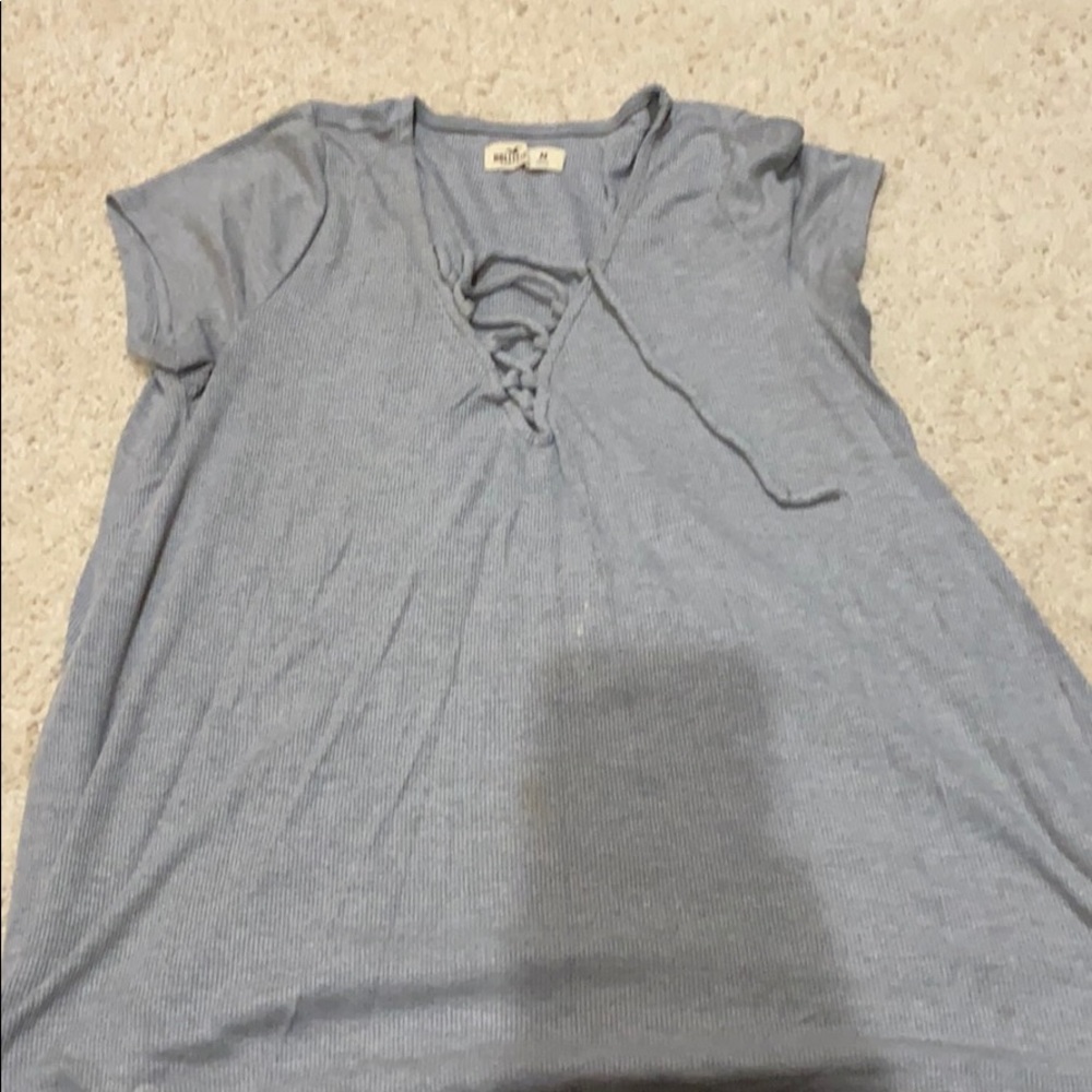 Hollister v neck top